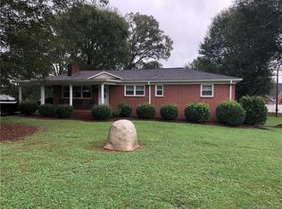 452 Roy Eaker Rd, Cherryville, NC 28021