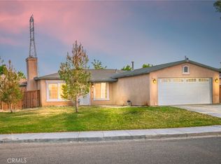 10611 Plainfield St, Adelanto, CA 92301