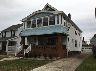 2145 Wascana Ave, Lakewood, OH