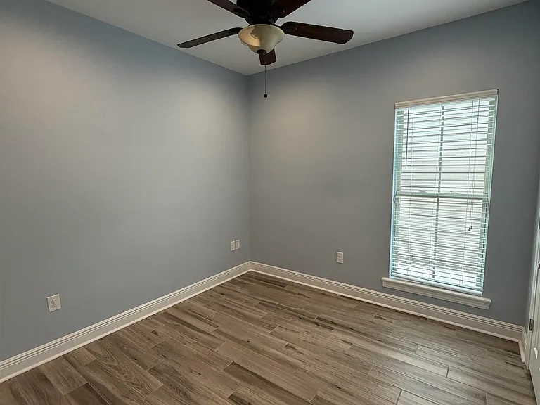 1046 Sedona Pines Dr — Photo 17