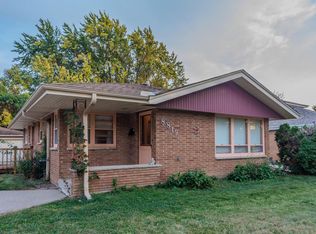 8819 W Palmetto Ave, Milwaukee, WI