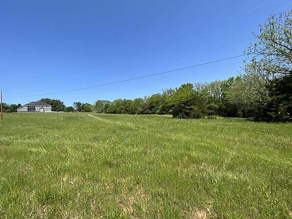 3rd image of 5915 S Farm Rd 139
