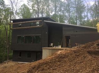 29 Pinners Cove Rd, Asheville, NC 28803