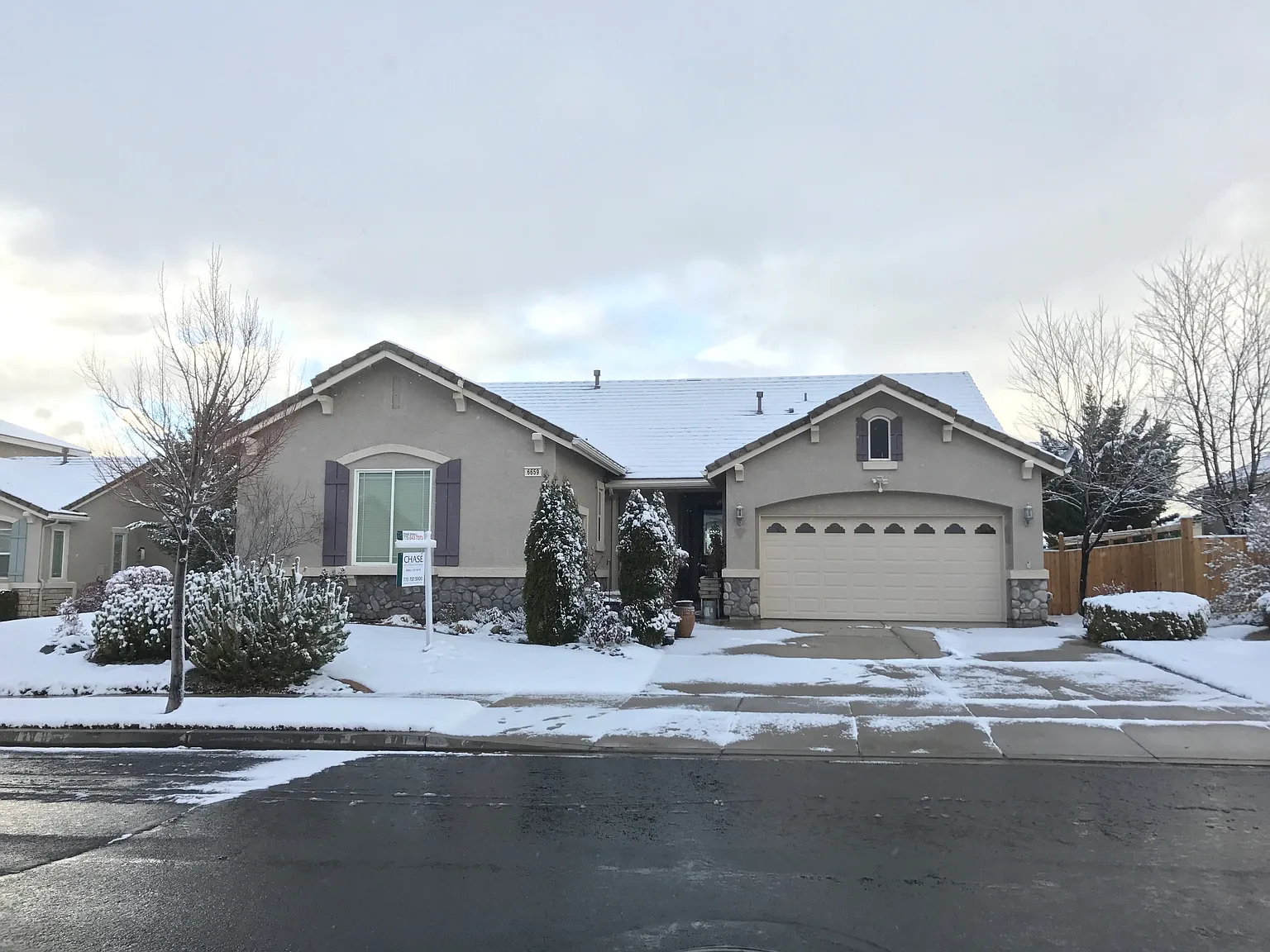 6659 Fabric Dr photo 1