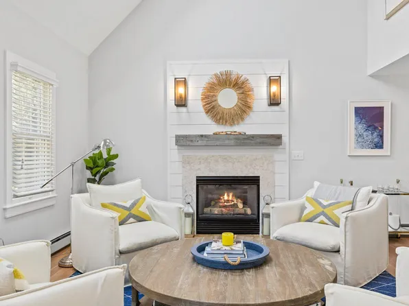 53 Ocean Port Lane, Chatham, MA 02633