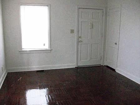 2nd image of 225 N 38th St