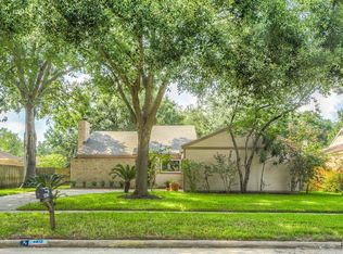 4615 Cloudmount Dr, Houston, TX 77084