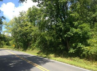 2004 Ridge Rd, Bangor, PA 18013