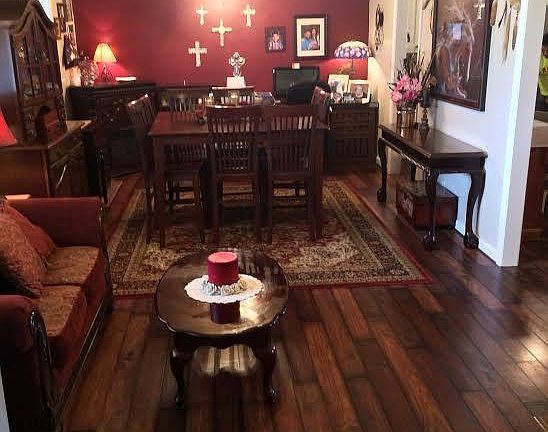 3rd image of 313 Cherry St