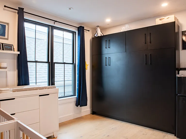 57 Saratoga St #4 — Photo 15