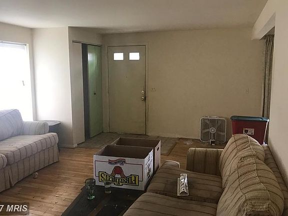 5th image of 60 Brookshire Dr #B