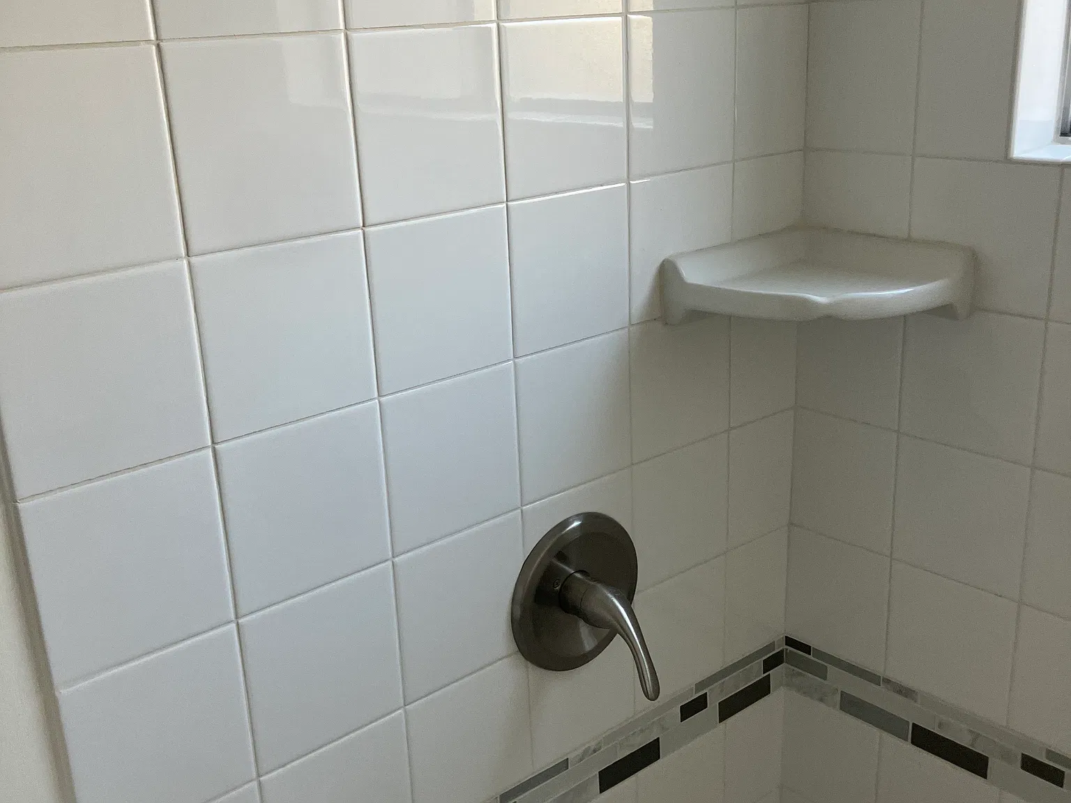 Studio, 400 sqft, $1,750 — Photo 3