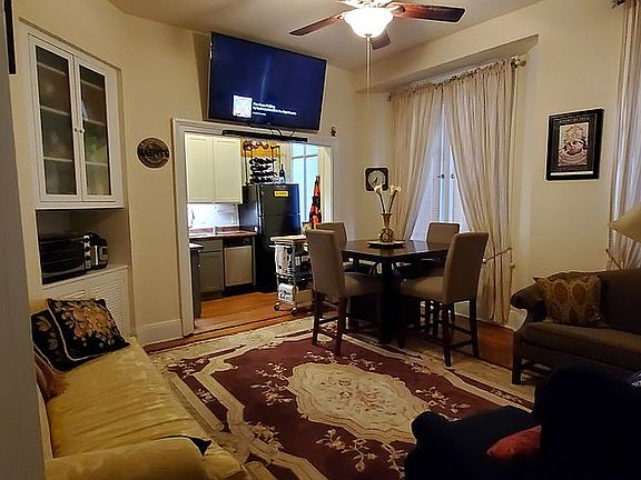 Living Room-Kitchen