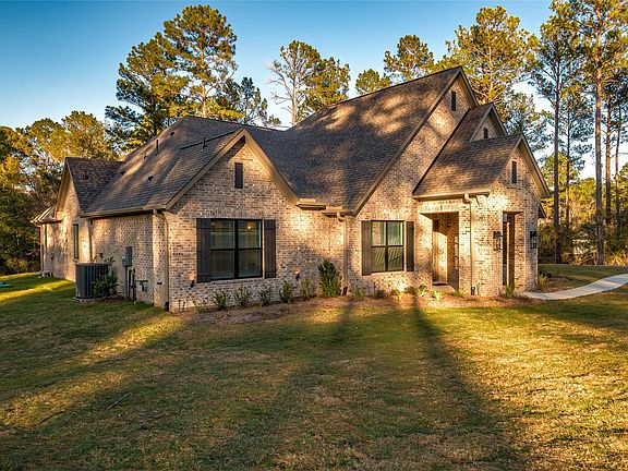 3rd image of 8915 Cedar Meadow Ln