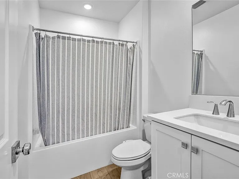302 Fawn St — Photo 17