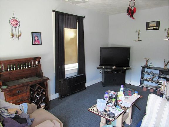 5th image of 1495 Plainfield Pike
