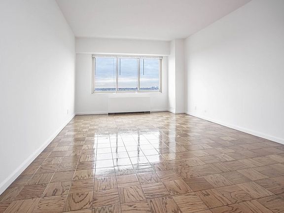 5th image of 2600 Netherland Ave APT 1924
