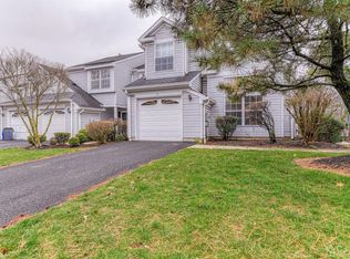 14 Forden Ct, Sayreville, NJ 08872