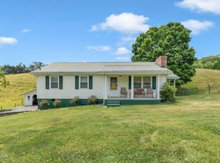 16044 Hamilton St, Mendota, VA 24270