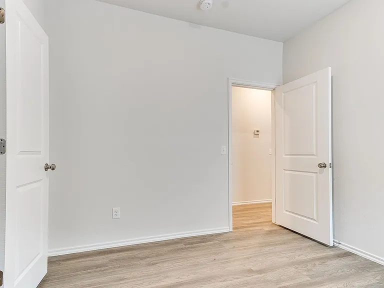 3801 Franks Way — Photo 18
