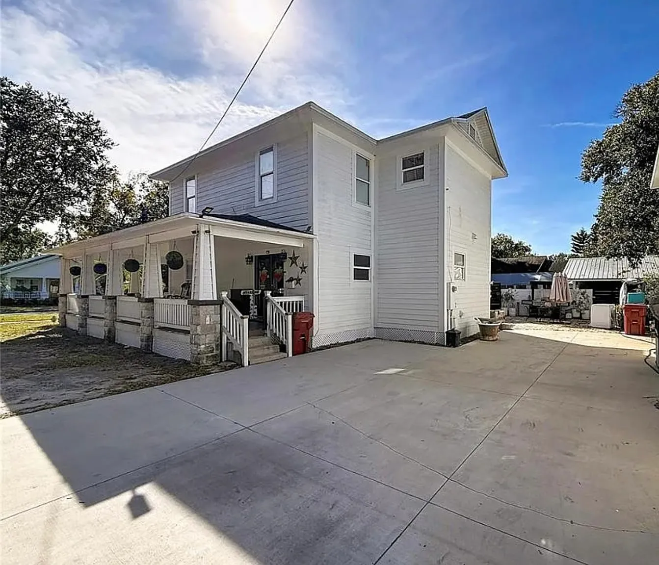 4 bed, 2760 sqft, $2,500 — Photo 3