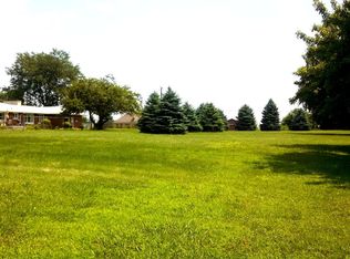 410 W Indiana Ave, Beecher, IL 60401