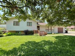 717 Somerset Pl, McPherson, KS 67460