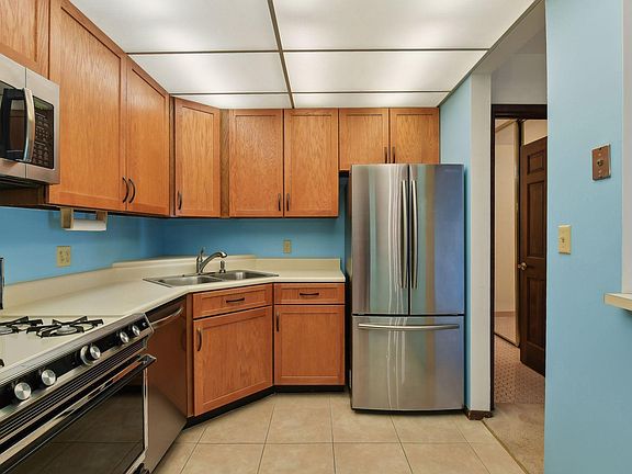 4th image of 6670 Vernon Ave S APT 214