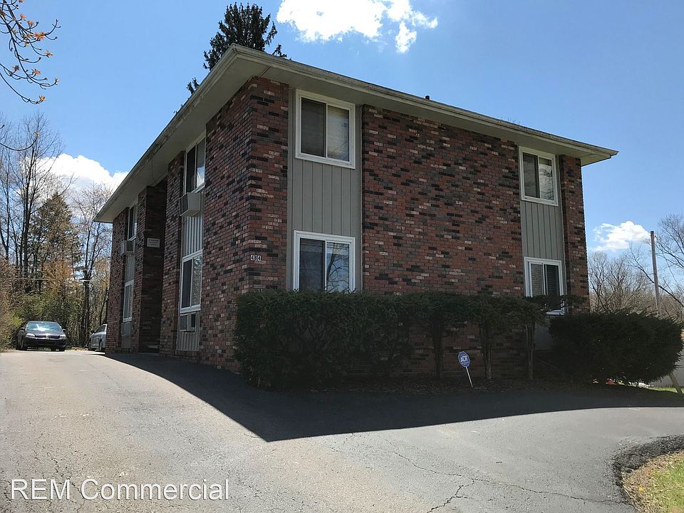 1st image of 484 10th St #1
