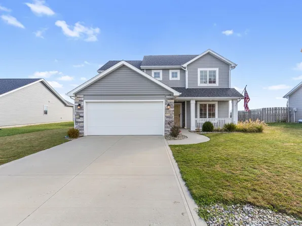 68300 Kestrel Ln, New Paris, IN 46553