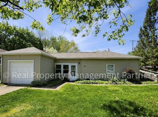 772 Hubbard St NE, Grand Rapids, MI 49525