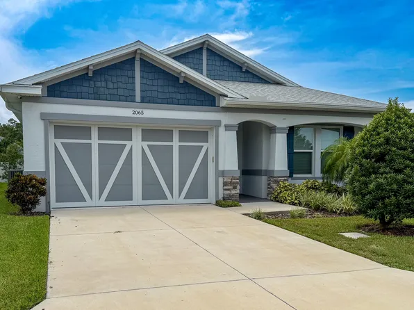 2065 Paragon Cir W, Clearwater, FL 33755