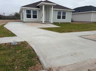 45 Gilberto St, Del Rio, TX 78840