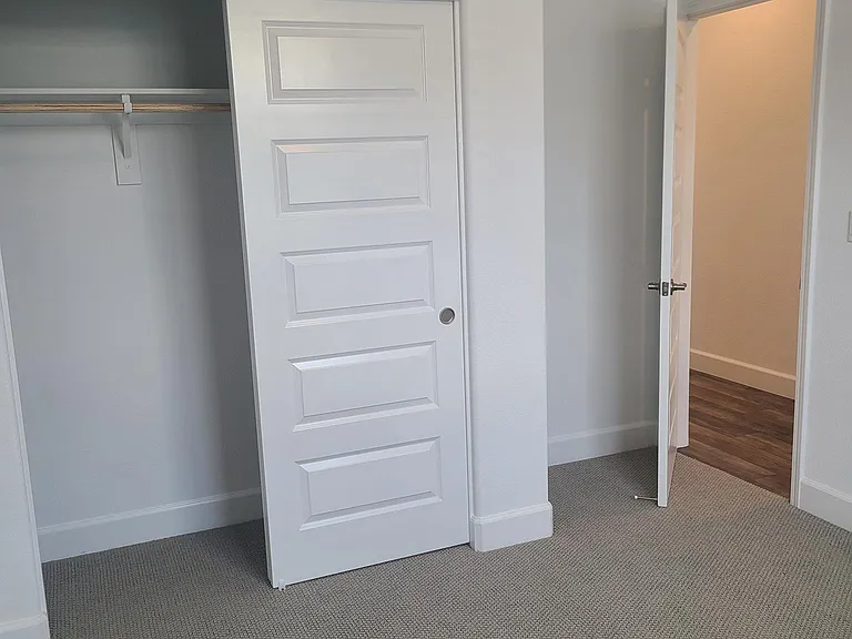 2064 Shale St — Photo 10