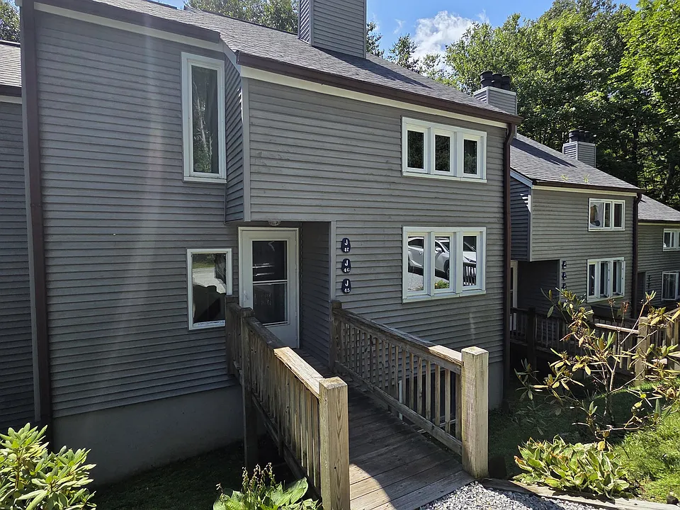 165 Briarcliff Rd #J-48