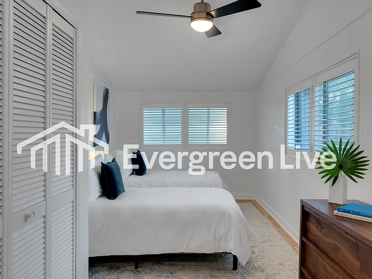 1428 NE 17th Ave — Photo 17