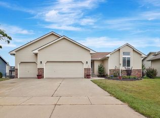 2302 S Cardington St, Wichita, KS 67209