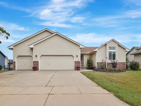 2302 S Cardington St, Wichita, KS 67209