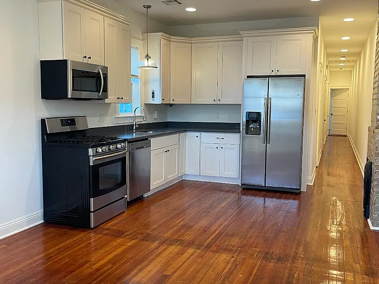 1817 Lowerline St — Photo 3