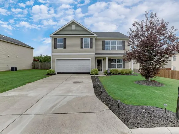 6602 Glenville Dr, Whitsett, NC 27377