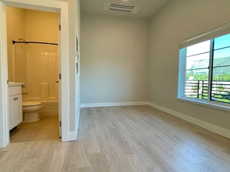 3680 Broad St #202 — Photo 15