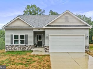 210 Larimar Ln, Inwood, WV 25428