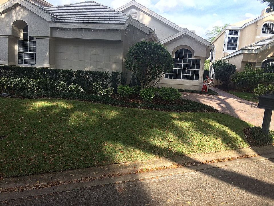 View of Home - Cul-de-sac