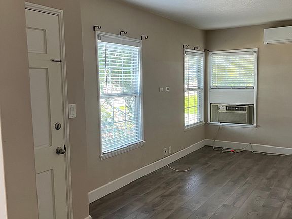 4th image of 6450 Temple City Blvd