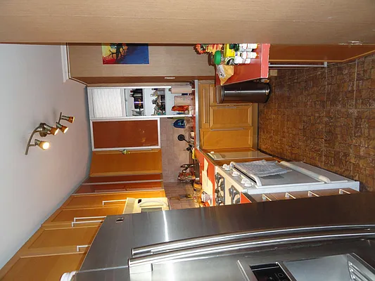 Sold by VIRTUE REALTY | media 12