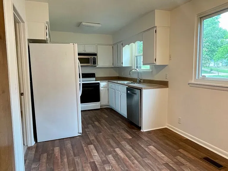 6808 River Ridge Dr — Photo 9