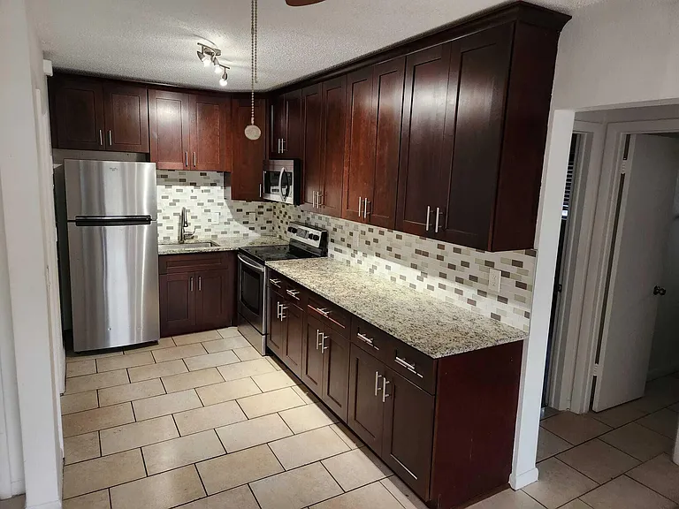 1021 Crystal Lake Dr #203 — Photo 7