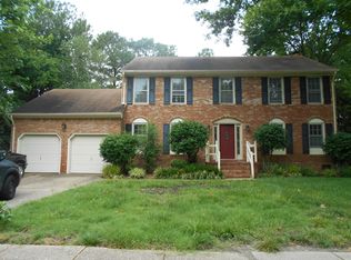 693 Churchill Dr, Virginia Beach, VA 23464