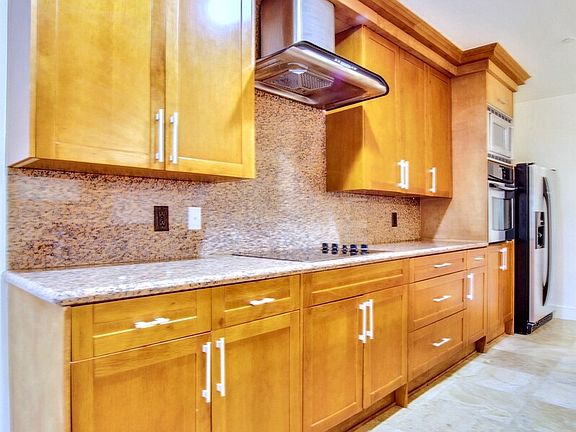5th image of 2690 Rockbrook Dr Unit 6