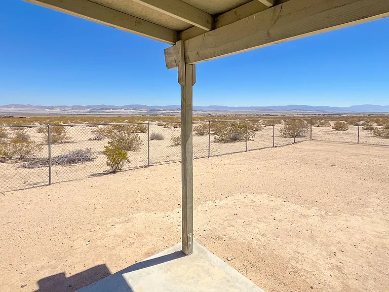 5563 Morongo Rd — Photo 21